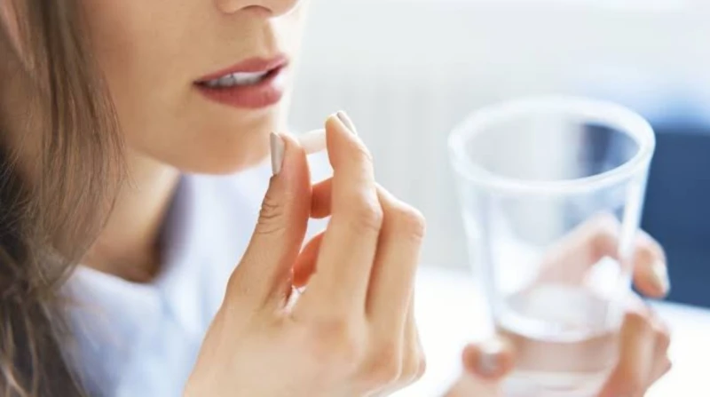 بين الفشل الكلوي وزيادة الذكاء.. أسرار لا تعرفها عن مسكنات الآلام وسط تحذيرات رنانة من الأطباء، بشأن المخاطر الكبيرة التي تتسبب بها مسكنات الآلام، كشفت دراسة حديثة أجرتها جامعة كول