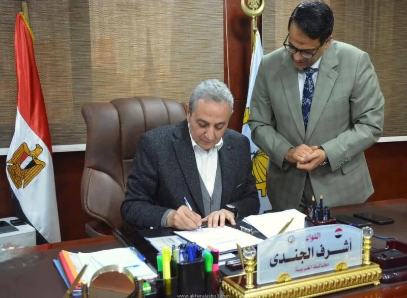 محافظ الغربية يعتمد نتيجة الفصل الدراسي الأول للشهادة الإعدادية 2024 2025 بنسبة نجاح 81.92 كتبمحمود شتا اعتمد اللواء أشرف الجندى، محافظ الغربية، مساء اليوم نتيجة الفصل الدراسي الأو