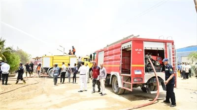 بسبب فرن بلدى.. نشوب حريق بقرية فاو دون وقوع ضحايا بقنا شهدت مدينة دشنا شمال محافظة قنا نشوب حريق، اليوم الأربعاء، بمنزل بسبب فرن بلدي بقرية فاو قبلي