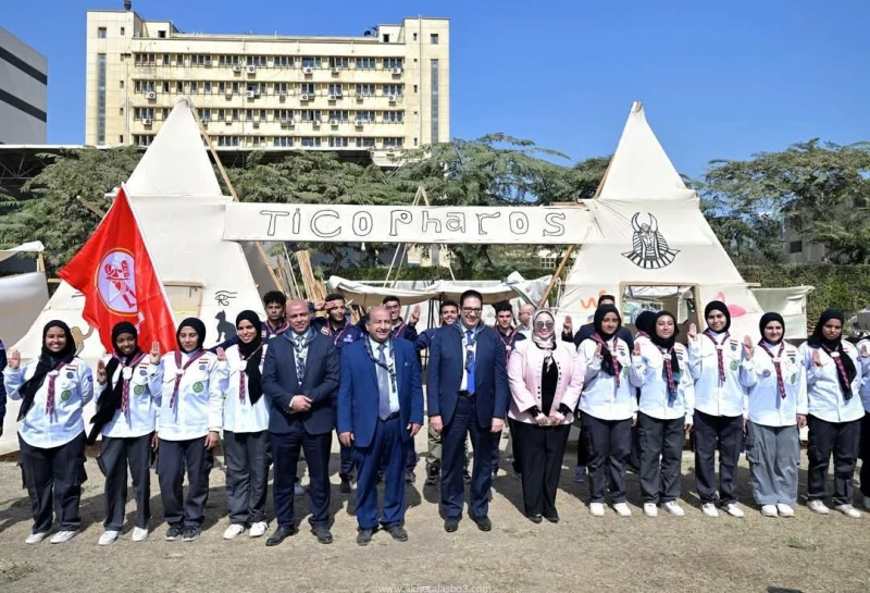 رئيس جامعة القاهرة يفتتح المهرجان الكشفي والإرشادى لجوالي الجامعة تحت شعار بداية جديدة .. مستعدون للحياة كتب - محمود الهندي افتتح الدكتور محمد سامي