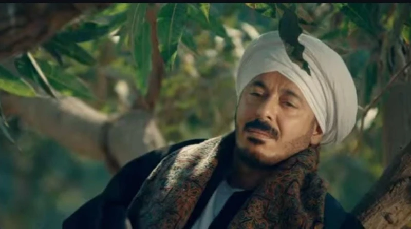 مصطفى شعبان يتجاوز أحزانه بالترويج ل حكيم باشا (فيديو) كشف الفنان مصطفى شعبان البرومو الرسمي لمسلسل حكيم باشا، المقرر عرضه ضمن مسلسلات رمضان