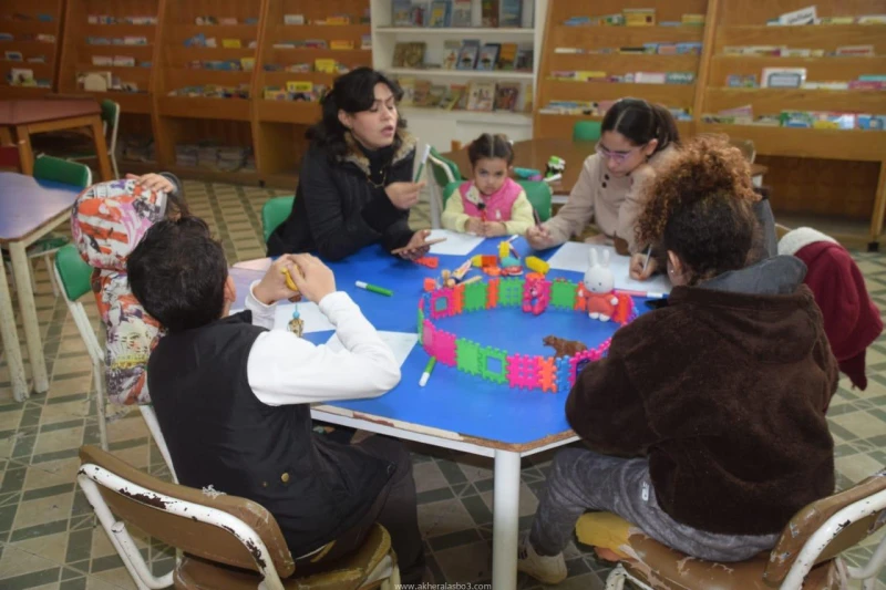 كتبت أمل عبد الرحيم أقيمت ورشة حكي تفاعلية للأطفال بتقنية السيكودراما، على مدار يومين ، تناولت أهمية التعاون والعمل الجماعي في مواجهة التحديات. جاءت الورشة ضمن فعاليات الدورة ال26 