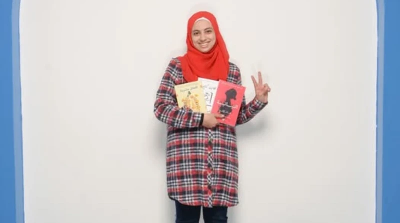 وهل الموت أمر سيىء.. فائزة بنوبل تقود مريم السنيطي لمنحة أبو الغيط بكلمات رقيقة مصحوبة بأسلوبها الجذاب، فازت الكاتبة الصغيرة مريم السنيطي بمنحة أبو الغيط للكتاب 2025، عن مقالها وهل