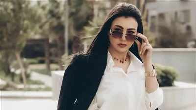 رمضان 2025.. دينا فؤاد تشوق الجمهور لشخصية غزل فى مسلسل حكيم باشا شاركت الفنانة دينا فؤاد مجموعة من الصور الجديدة عبر حسابها الرسمي على موقع تبادل الصور والفيديوهات انستجرام وعلقت