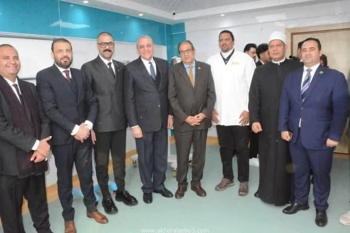 محافظ الغربية وقيادات مستقبل وطن يفتتحون قاعتين للمبتسرين بمستشفى كفر الزيات العام.. 8 حضانات جديدة لدعم رعاية الأطفال حديثي الولادة الغربية: رشدي