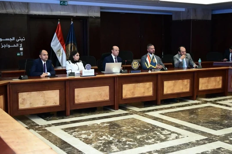 الرقابة المالية تواصل حواراتها المجتمعية بشأن تطبيق تعديلات قواعد القيد لتعزيز الأثر التشريعي لدعم خطط الشركات وتنمية الأسواق كتب - محمود الهندي استكمالا لجهود الهيئة العامة للرقاب