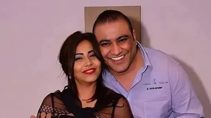 شقيق شيرين عبد الوهاب ينفي خبر حبسه علق محمد عبد الوهاب شقيق الفنانة شيرين عبد الوهاب على الأخبار المتداولة حول حبسه، أو تسبب شقيقته في دخول والدتها المستشفى.وقال شقيق شيرين عبدالو