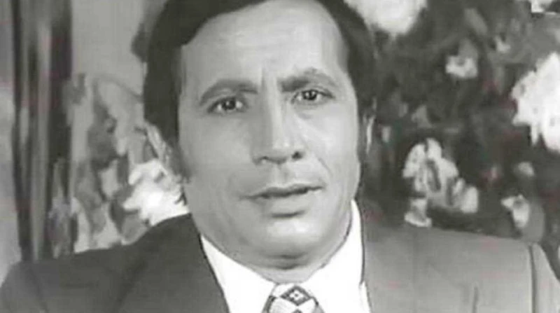 أسطى الفن.. خالد منتصر يخلد ذكرى رحيل صهره أبو بكر عزت بكلمات رقيقة حرص الدكتور خالد منتصر على إحياء الذكرى ال19 لرحيل حماه الفنان الراحل أبو بكر عزت، والذي كانت وافته المنية في مث