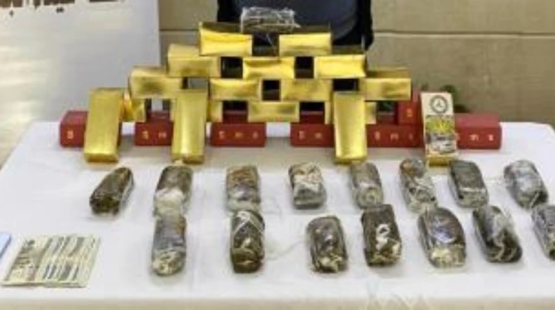 ب5.6 مليون جنيه.. ضبط 6 عناصر إجرامية بحوزتهم 70 كيلو حشيش واصل قطاع مكافحة المخدرات والأسلحة والذخائر غير المرخصة بالتنسيق مع الأجهزة المعنية بالوزارة جهودها لمكافحة جرائم جلب الم