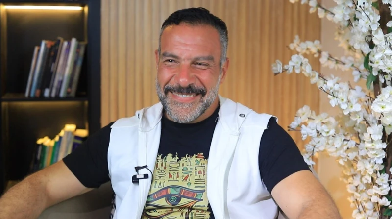 قتلت الكثيرين.. محمد خميس يكشف حقيقة لعنة الفراعنة كشف الفنان والمرشد السياحي، محمد خميس، حقيقة وجود لعنة فراعنة، بعد مزاعم انتشارها بشكل واضح عند