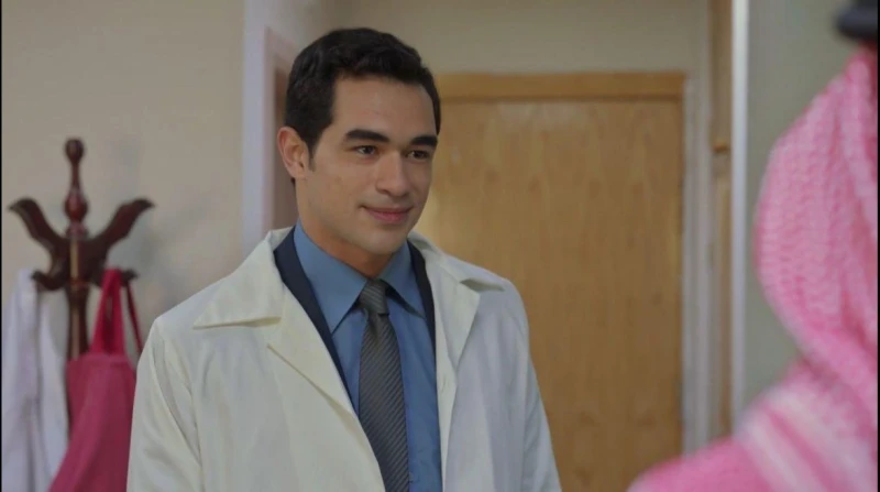 يوسف عمر يشعل الترند.. الجمهور السعودي: يشبه رجل الأحلام تصدر الفنان الصاعد يوسف عمر قوائم الترند في الساعات الأخيرة، بعد تألقه في مسلسل شارع الأعشى، الذي يعرض خلال شهر رمضان 2025.