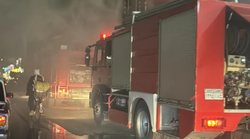 السيطرة على حريق في مخلفات بمول أركان الشيخ زايد تمكن رجال الحماية المدنية من السيطرة على حريق نشب فى مخلفات بمول أركان بمنطقة الشيخ زايد، وتم إخماده دون وقوع إصابات. أخماد حريق فى