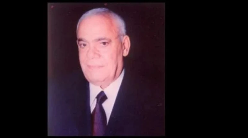 ميلاد رائد فن العرائس.. لماذا يدين صلاح السقا بالفضل لجمال عبدالناصر؟ يعد المخرج المسرحي الراحل صلاح السقا، واحدا من أبرز الأسماء في عالم الإخراج المسرحي التي ظهر في ستينيات القرن 