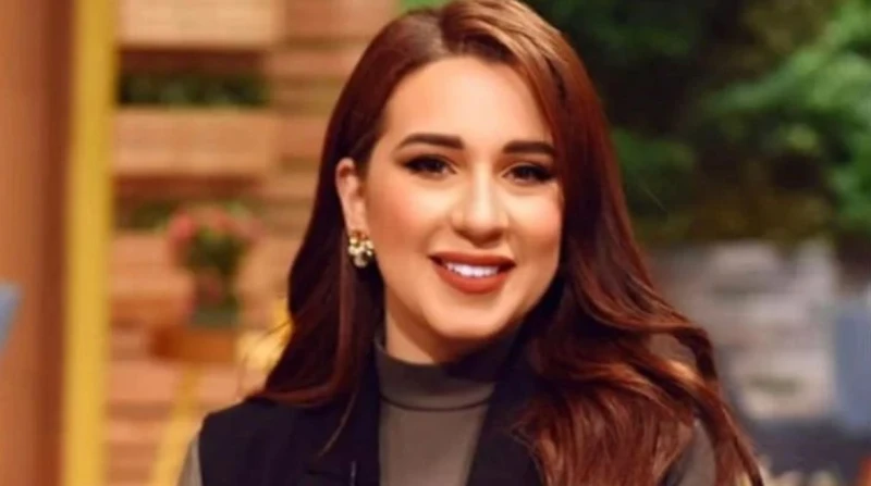 بعد تصدرها الترند.. من هي أسما شريف منير؟ تصدرت أسما شريف منير، منصات التواصل الاجتماعي خلال الساعات القليلة الماضية، وذلك عقب إعلانها ارتباطها من شخص خارج الوسط الفني، وتساءل بعض