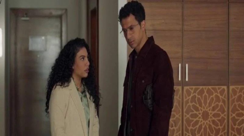 صورة تكشف الخيانة.. ملخص الحلقة السابعة من مسلسل نص الشعب اسمه محمد شهدت الحلقة السابعة من المسلسل الرمضاني نص الشعب اسمه محمد تصاعدا ملحوظا في الأحداث، حيث وصلت العلاقة بين مي وزو