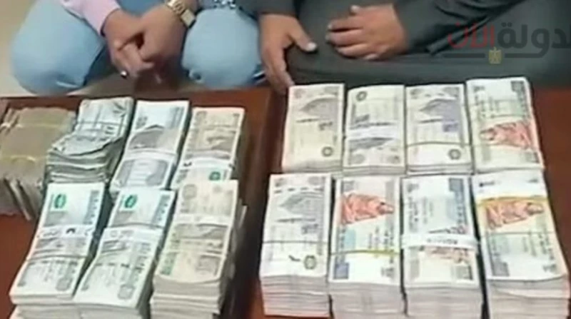 ضبط 6 متهمين بغسل 195 مليون جنيه من تجارة المخدرات والعملات ضبطت الإدارة العامة لمكافحة المخدرات بقطاع مكافحة المخدرات والأسلحة والذخائر غير المرخصة، بالتنسيق مع الأجهزة المعنية، 6