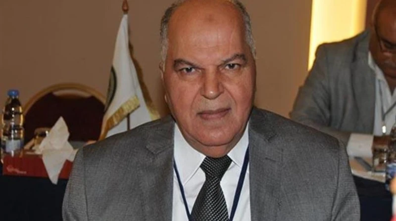 اليوم.. محاكمة الزناتي نقيب المعلمين بتهمة تقاضي رشوة تنظر الدائرة 24 بمحكمة عابدين، اليوم، أولى جلسات محاكمة رجب الزناتي، نقيب المعلمين ورئيس اتحاد المعلمين العرب، وذلك على خلفية