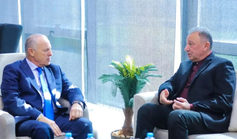 مصادر داخل الجبلاية لافاق عربية تكشف: صدام جديد بين الأهلي واتحاد الكرة بسبب معسكر المنتخب ومونديال الأندية صدام جديد بين الأهلي واتحاد الكرة.. تشير