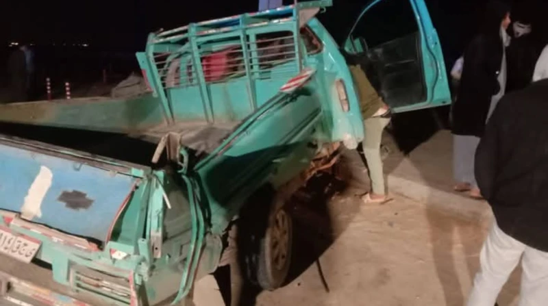 أسماء ضحايا ومصابي حادث انقلاب ربع نقل في المنيا لقي 3 أشخاص مصرعهم، بينما أصيب 13 آخرون، في حادث انقلاب سيارة ربع نقل على طريق مصر أسوان الزراعي، بمدخل مركز ملوي جنوب محافظة المني