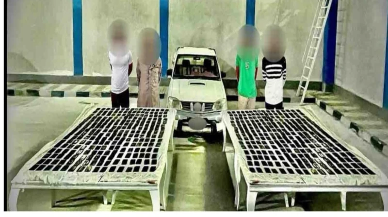 ب2.9 مليون جنيه.. سقوط عصابة تجارة المخدرات في جنوب سيناء تمكنت الأجهزة الأمنية بوزارة الداخلية قطاع الأمن العام، وبالاشتراك مع مديرية أمن جنوب