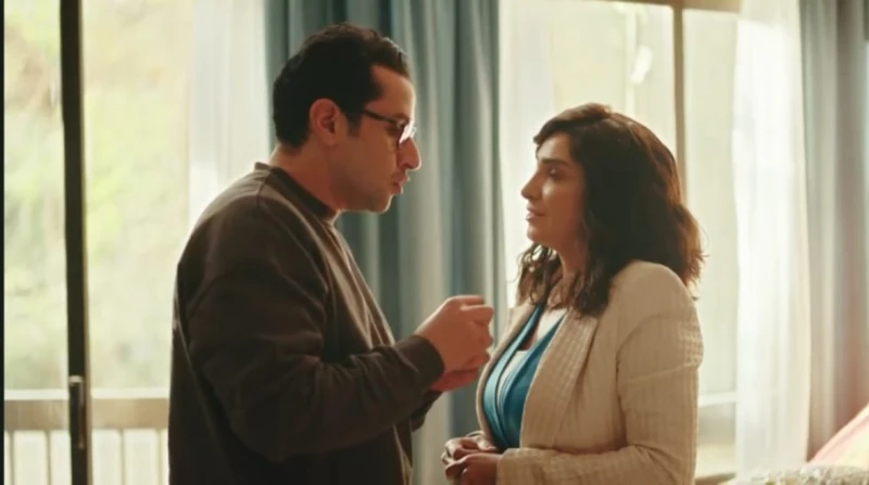 مشاهدة الحلقة 8 من حسبة عمري.. أعمال برمجة غير مشروعة شهدت الحلقة الثامنة من مسلسل حسبة عمري تصاعدا في الأحداث، حيث اكتشف فاروق (عمرو عبد الجليل) سرقة زوجته هند (روجينا) لأوراق ملك