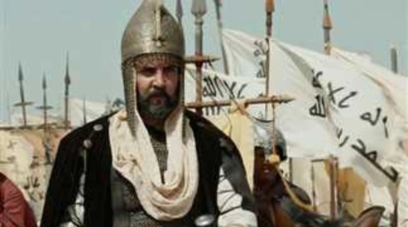 حلقة معاوية 3.. مشاركة النساء بالحرب وتسليم مفاتيح المدينة لابن الخطاب شهدت الحلقة 3 من مسلسل معاوية بن أبي سفيان، العديد من الأحداث الهامة، التي لفتت انتباه الجماهير، على رأسهما و