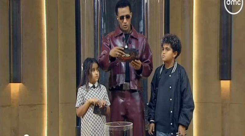 أبناء نمبر وان يشاركون في تحقيق أحلام مدفع رمضان فاجأ الفنان محمد رمضان، جمهور برنامجه مدفع رمضان، بظهور ابنه علي وابنته كنزي في آخر حلقات الموسم الأول من البرنامج.وقال رمضان: كان 