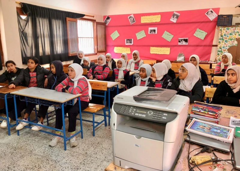 كتبت أمل عبد الرحيم عقد جامعة قناة السويس بالتعاون مع مديرية التربية والتعليم برنامج تدريبي لتعزز تنمية المهارات الحياتية لدى الطالبات بمدرسة الشاطئ الإعدادية بنات، واستفاد منه 20 