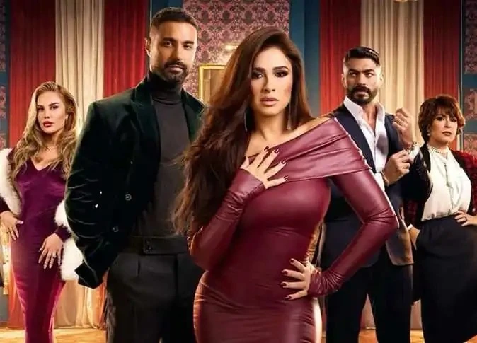 في مسلسل وتقابل حبيب.. الأم النرجسية لما تتدخل في جواز ابنها أو بنتها.. إيه اللي بيحصل؟ في مسلسل وتقابل حبيب، تبرز النجمة أنوشكا بشخصية إجلال، التي تجسد دور الحماة المتسلطة، حيث لا