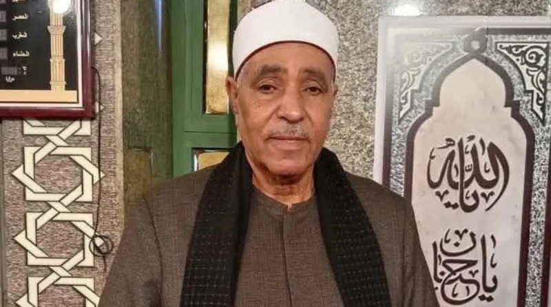 وفاة قارئ إذاعة القران حسن الدشناوي متأثرا بإصابته في حادث أليم لفظ الشيخ حسن عوض الدشناوي، قارئ القرآن الكريم بالإذاعة المصرية، وابن قرية ناحية