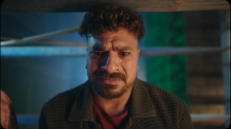 وداعا الحاج عزمي.. ملخص الحلقة 12 من مسلسل العتاولة 2 بعد انتهاء الحلقة 11 من مسلسل العتاولة 2 بتهديد أولاد الحاج عزمي ل حنة وابنتها، تساءل المتابعون عن مصيرهما في الحلقة 12 من مسل