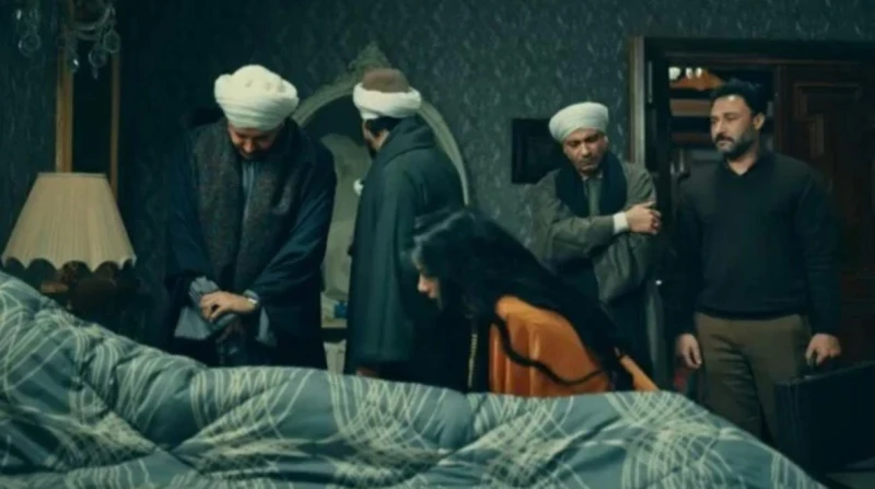 مشاهدة مسلسل حكيم باشا الحلقة 20.. نوح يحرم أولاده من الميراث شهدت الحلقة 20 من مسلسل حكيم باشا، أحداثا من العيار الثقيل، والتي صدمت الجمهور بموت العم نوح، لتزداد عمليات البحث في ا