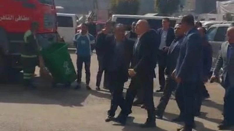 محافظ القاهرة يتفقد جهود إطفاء حريق محيط هيئة البريد برمسيس تفقد محافظ القاهرة، إبراهيم صابر، موقع حريق مخزن مستلزمات طبية بجوار مبنى اتحاد عمال نقابات مصر ومجاور لهيئة البريد بمنط