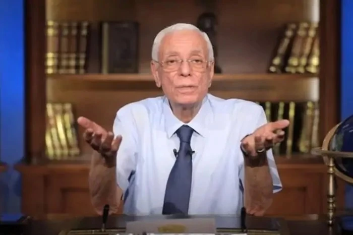 حسام موافي..قد تكون بوابة لأمراض خطيرة كشف الدكتور حسام موافي، أستاذ طب الحالات الحرجة بكلية طب قصر العيني، أن تقرحات الفم قد تكون مجرد حالة بسيطة ناتجة عن التوتر، لكنها أحيانا قد 