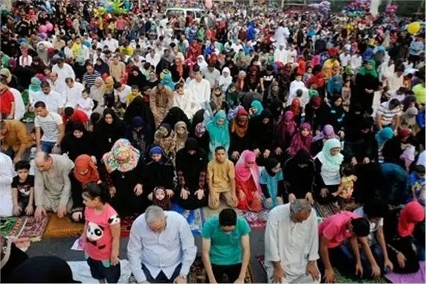 أستاذ تفسير توجه تحذي شديد اللهجة ل الفتيات من المظاهر السلبية في صلاة العيد حذرت الدكتورة هبة عوف، أستاذ التفسير بجامعة الأزهر الشريف، من بعض المخالفات التي تقع فيها الفتيات خلال 