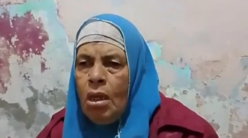 جائزة مدفع رمضان اتسرقت منها.. الاعتداء على الحاجة نعيمة في التبين قالت الحاجة نعيمة، إحدى الفائزات بجوائز برنامج مدفع رمضان الذى يقدمه الفنان محمد رمضان أن مبلغ 100 ألف جنيه ربحته