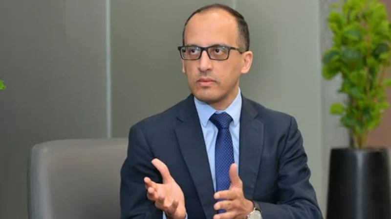 باستثناء البوتاجاز والسولار.. رفع الدعم عن الوقود في هذا الموعد كشف المتحدث باسم مجلس الوزراء، المستشار محمد الحمصاني، أن وقف الدعم على المشتقات