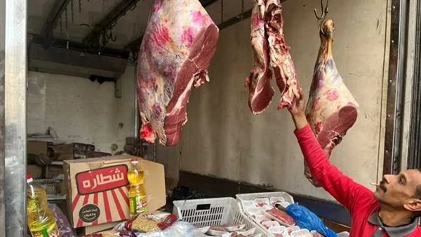 اللحوم البلدي ب 280 جنية...أسعار اللحوم البلدية والمستوردة اليوم ٢٠ مارس ٢٠٢٥ في محلات الجزارة والمنافذ الحكومية استقرت أسعار اللحوم، بفضل وفرة المعروض في الأسواق، خلال تعاملات منت