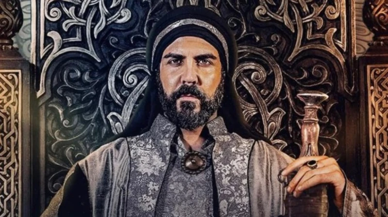 خالد صلاح ردا على منتقدي معاوية: المسلسل ليس عن صحابة تقاتلوا رد مؤلف مسلسل معاوية، الكاتب الصحفي خالد صلاح، على الانتقادات التي تعرض لها العمل الدرامي الذي يعرض ضمن الماراثون الرم