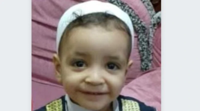 حزن في العياط.. حادث مروع يختطف حياة الطفل ياسين فارق الطفل ياسين محمود، الحياة، بعد تعرضه لحادث انقلاب سيارة في منطقة العياط، التابعة لمحافظة