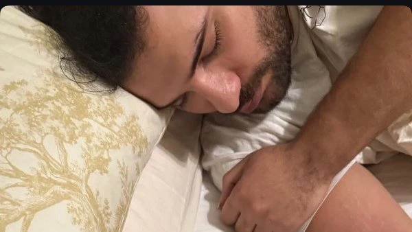 بعد منعه من الغناء تعرض لوعكة صحية.. مسلم يعلق حسبي الله ونعم الوكيل تعرض المطرب الشعبي مسلم إلى وعكة صحية قوية بعد أن تم منعه من الغناء حيث أن هناك