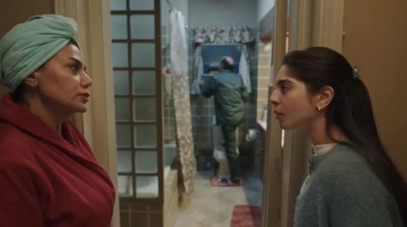 الحلقة 5 من نص الشعب اسمه محمد.. زواج بالإكراه وكوميديا وحلويات شهدت الحلقة الخامسة من مسلسل نص الشعب اسمه محمد، الذي يقوم ببطولته الفنان الشاب عصام