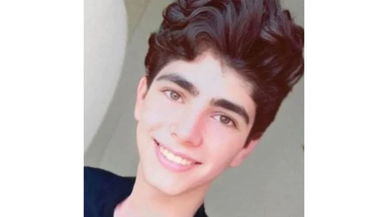 نهاية مؤلمة ل محمد صلاح.. اعتداء وحشي في مصر وجلطة بالسعودية أثارت قصة الشاب المصري محمد صلاح، البالغ من العمر 16 عاما، تعاطفا واسعا على منصات