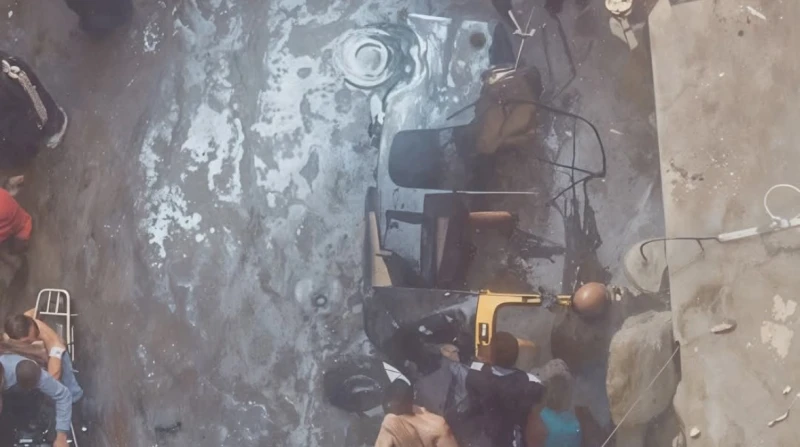 حريق يلتهم توكتوك في دار السلام ونجاة سائقه اندلع حريق مفاجئ في توكتوك بشارع فرج يوسف بمنطقة دار السلام بالقاهرة، حيث تفاجأ المارة والسكان باندلاع