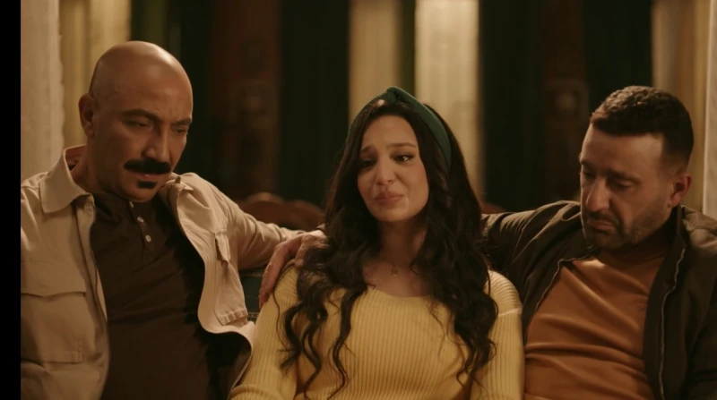 ملخص الحلقة 20 من العتاولة 2.. تسميم حنة مقابل نصف مليون جنيه بدأت أحداث الحلقة 20 من مسلسل العتاولة 2 بتخطيط عدولة، الشخصية التي تجسدها نسرين أمين، بالتعاون مع زينب صديقة حنة، لوض