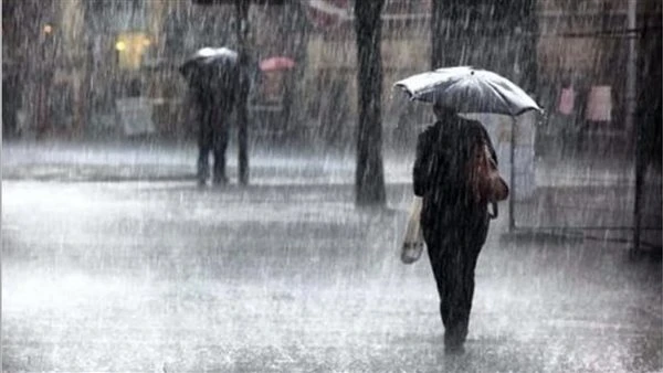 أجواء باردة وضباب .. تقلبات جوية حادة وأمطار وانخفاض كبير في درجات الحراره بدايه من الغد حتى هذا الموعد تتوقع هيئة الأرصاد الجوية أن يستمر انخفاض درجات الحرارة غدا السبت 22 مارس 20