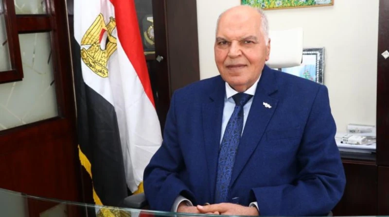 تأجيل محاكمة نقيب المعلمين وآخرين لجلسة 28 أبريل قررت الدائرة 24 بمحكمة عابدين، اليوم، تأجيل أولى جلسات محاكمة رجب الزناتي، نقيب المعلمين ورئيس اتحاد