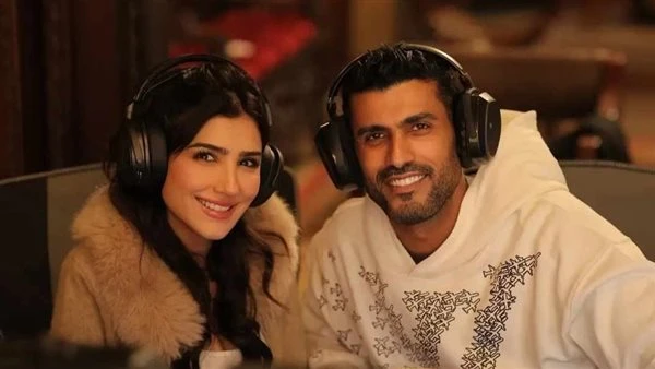 مي عمر ترد علي أنباء اعتزالها للفن بعد اعتزال زوجها المخرج محمد سامي برسالة تثير الجدل نشرت الفنانة مى عمر بوست عبر حسابها الرسمي علي موقع فيسبوك ووجهت من خلاله رسالة شكر إلي جمهور