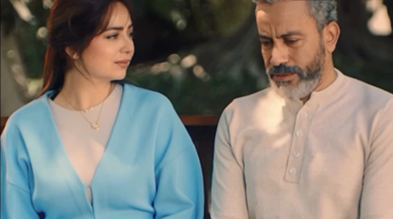 طارق الشناوي عن أزمة فيلم سامح حسين: لم يحصل على موافقة الرقابة علق الناقد الفني طارق الشناوي على تأجيل عرض فيلم استنساخ بطولة الفنان سامح حسين، الذي