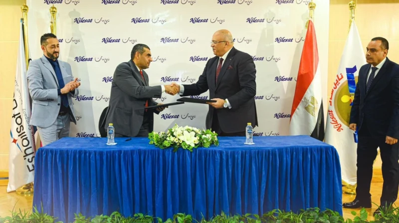 شراكة مصرية قطرية بين نايل سات وسهيل سات أعلنت الشركة المصرية للأقمار الصناعية توقيع اتفاقية شراكة استراتيجية مع الشركة القطرية للأقمار لصناعية سهيل